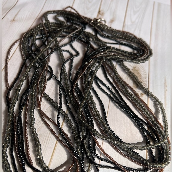 NWOT Cookie Lee Black Beaded Adjustable Necklace w/ Silver Zebra Attachment - Picture 5 of 12